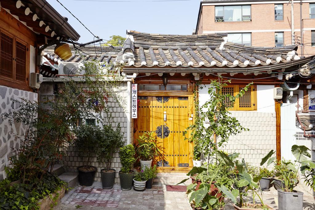 Hue Hanok Guest house 2*