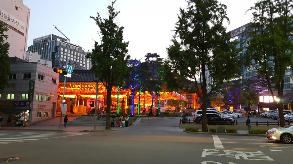 Hue Hanok 2*