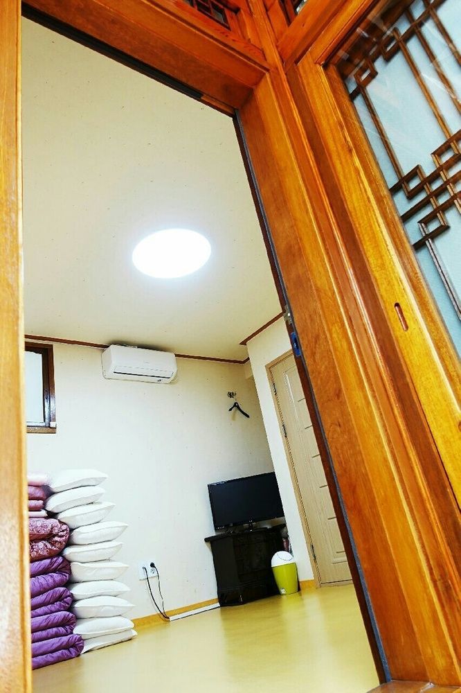 Hue Hanok